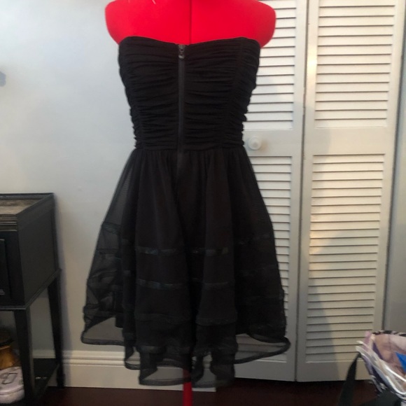 Beautiful strapless mini dress wore once. - Picture 2 of 2